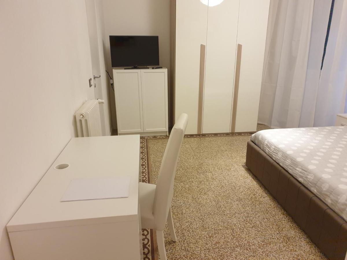 Italia121 Apartment Специя Екстериор снимка