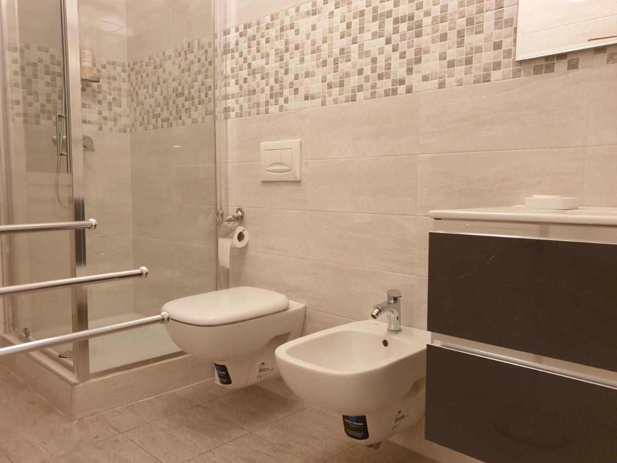 Italia121 Apartment Специя Екстериор снимка