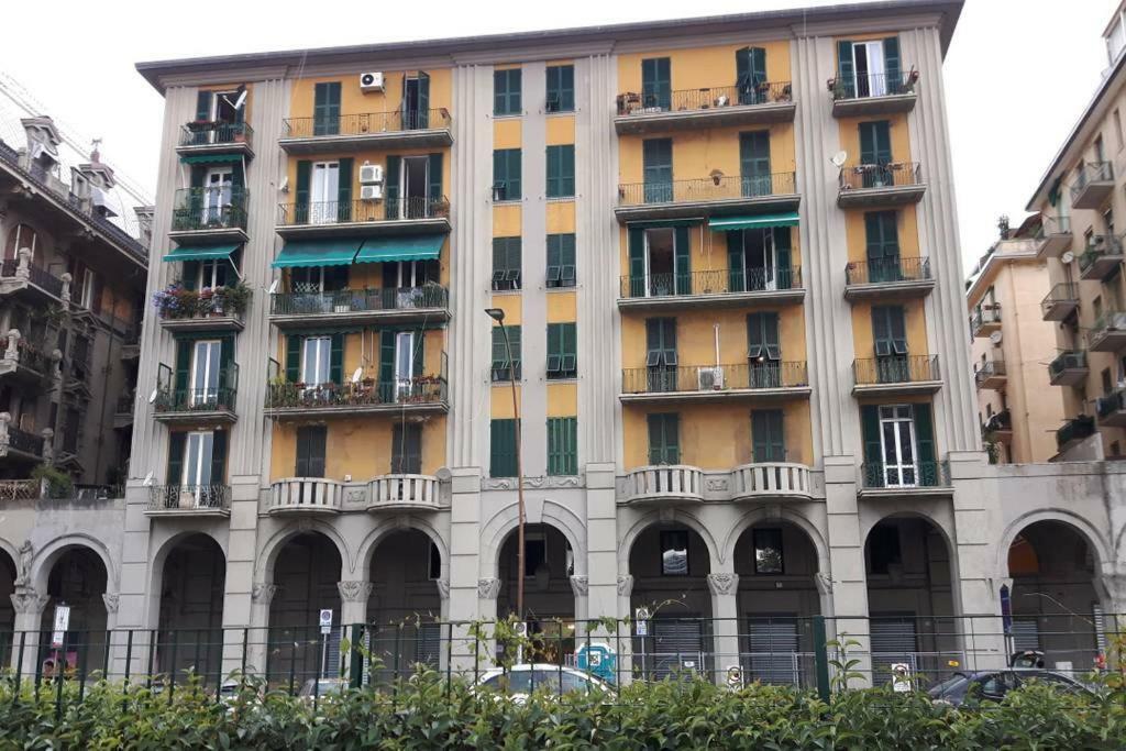 Italia121 Apartment Специя Екстериор снимка